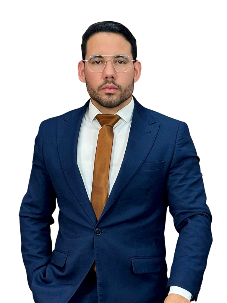 Dr. Hugo Carvalho, advogado do escritório HCA